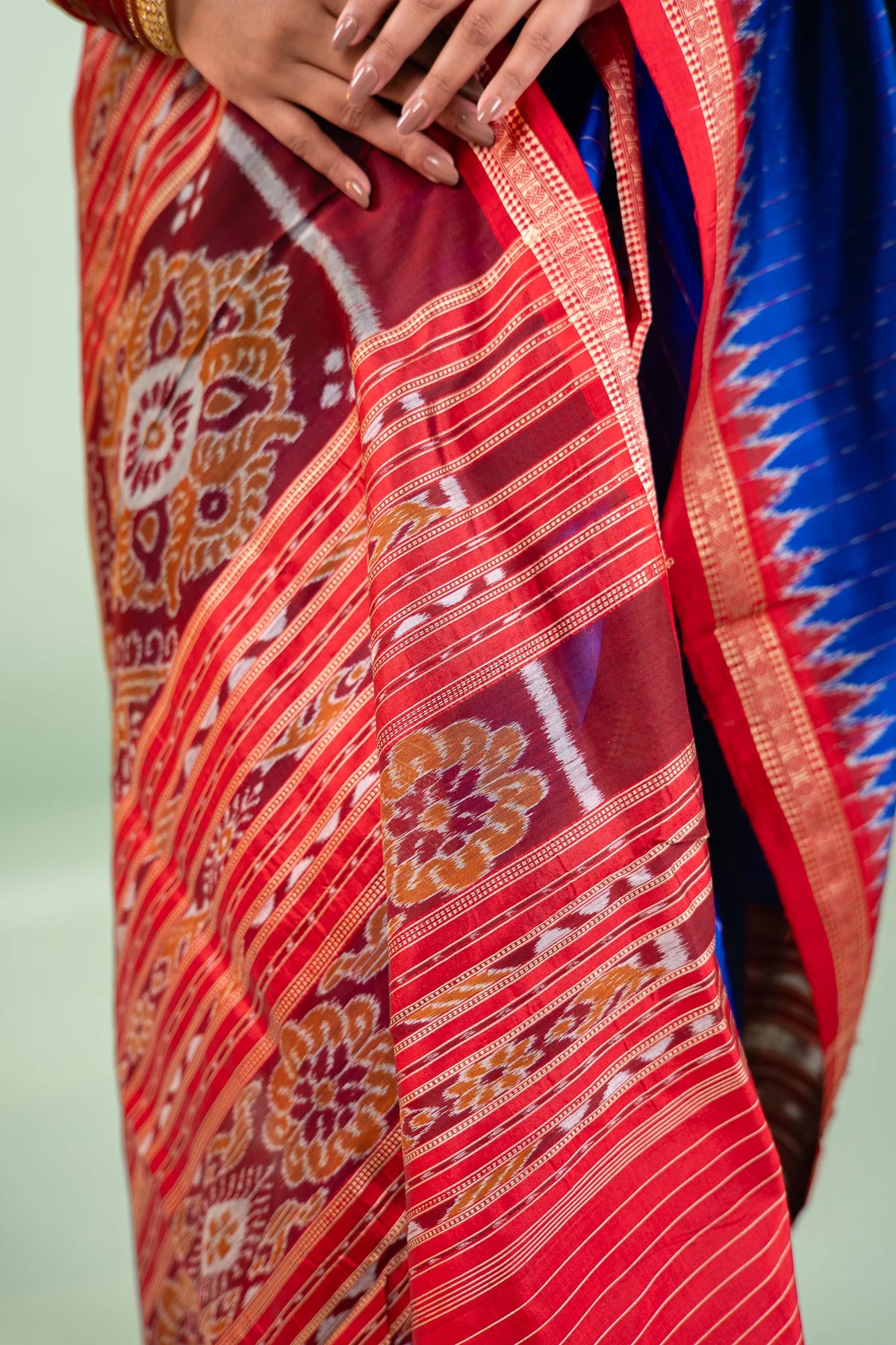 Royal Blue Red Temple Border Khandua Silk Saree