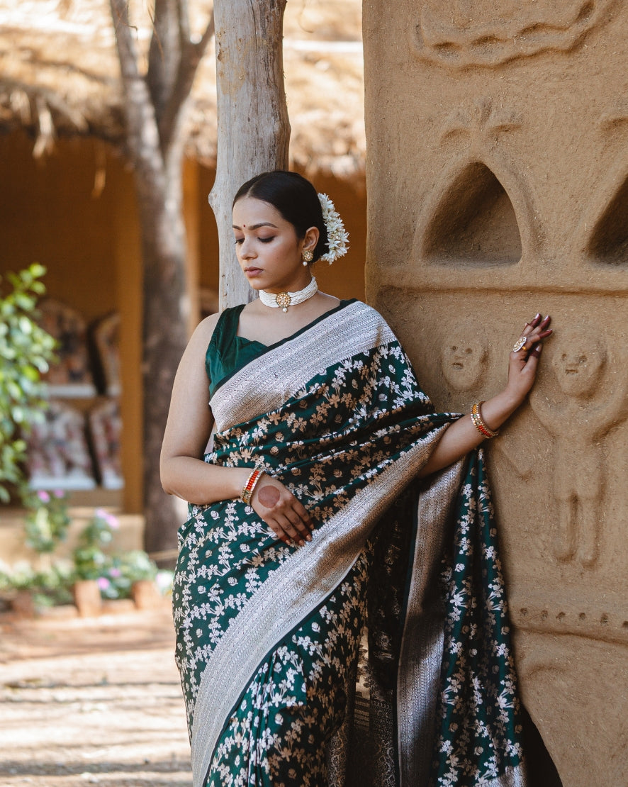 Banarsi Saree Green -Hand woven