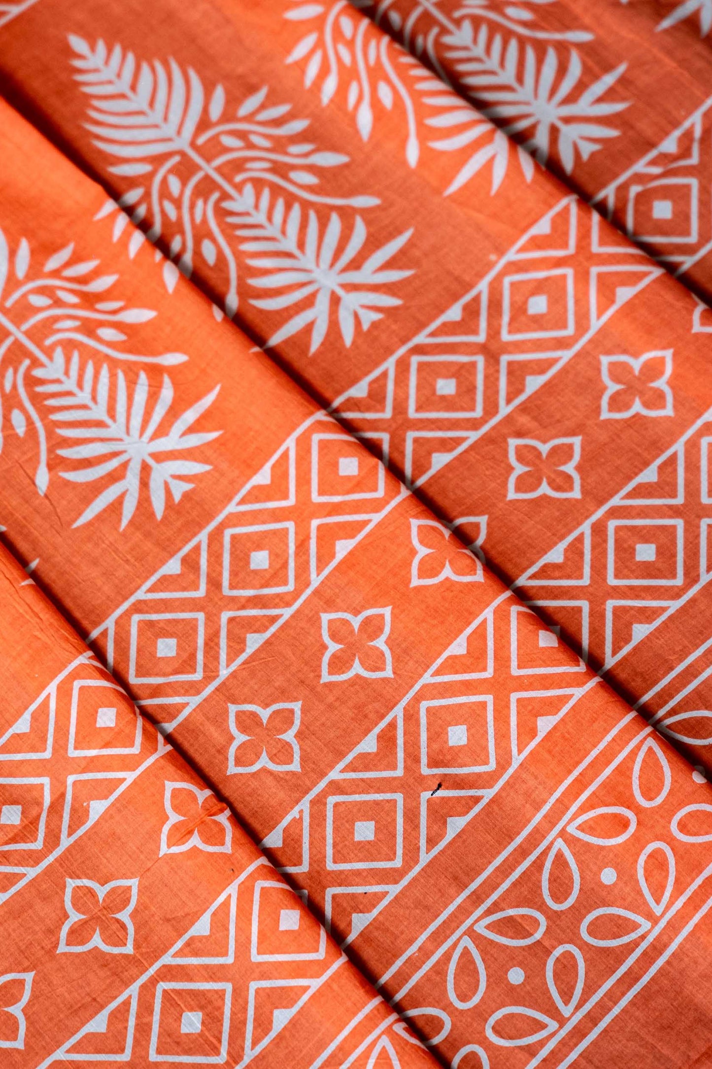 Bagru Handloom Mul Mul Cotton Saree – Orange Block Print