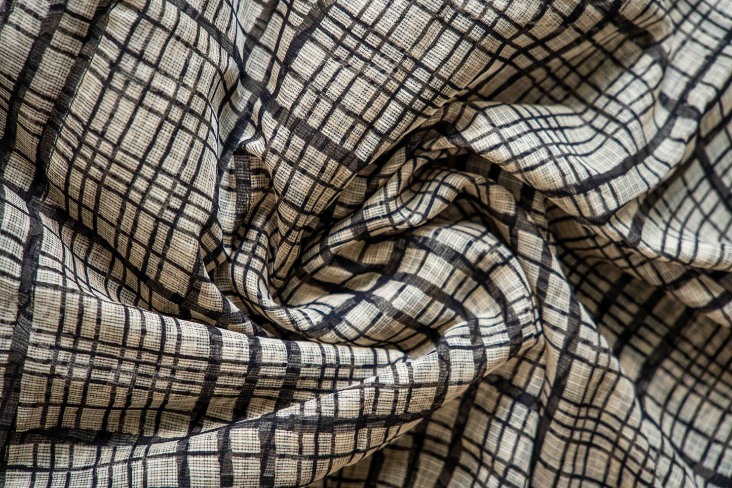 Bagru Kota Doria Saree – White & Black Handloom Block Print, Pure Cotton