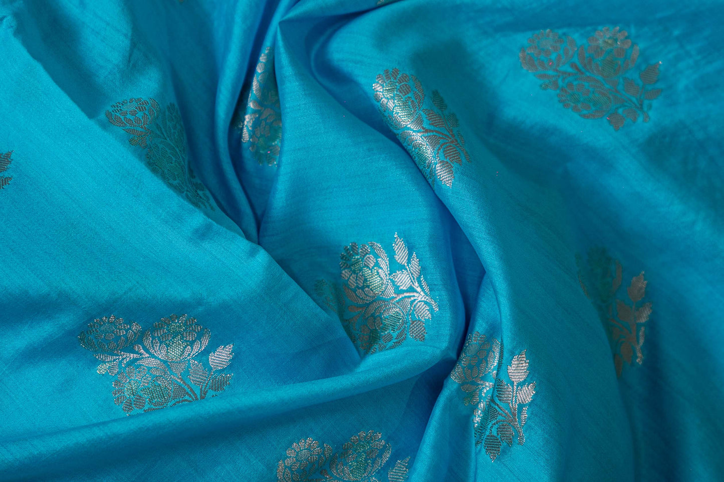 Light Feroza Banarsi Cotton Silk Saree – Big Rose Motif with Border