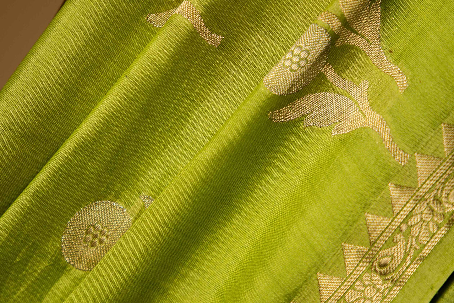 Olive Green Banarsi Cotton Silk Saree – Twin Flower Motif with Border