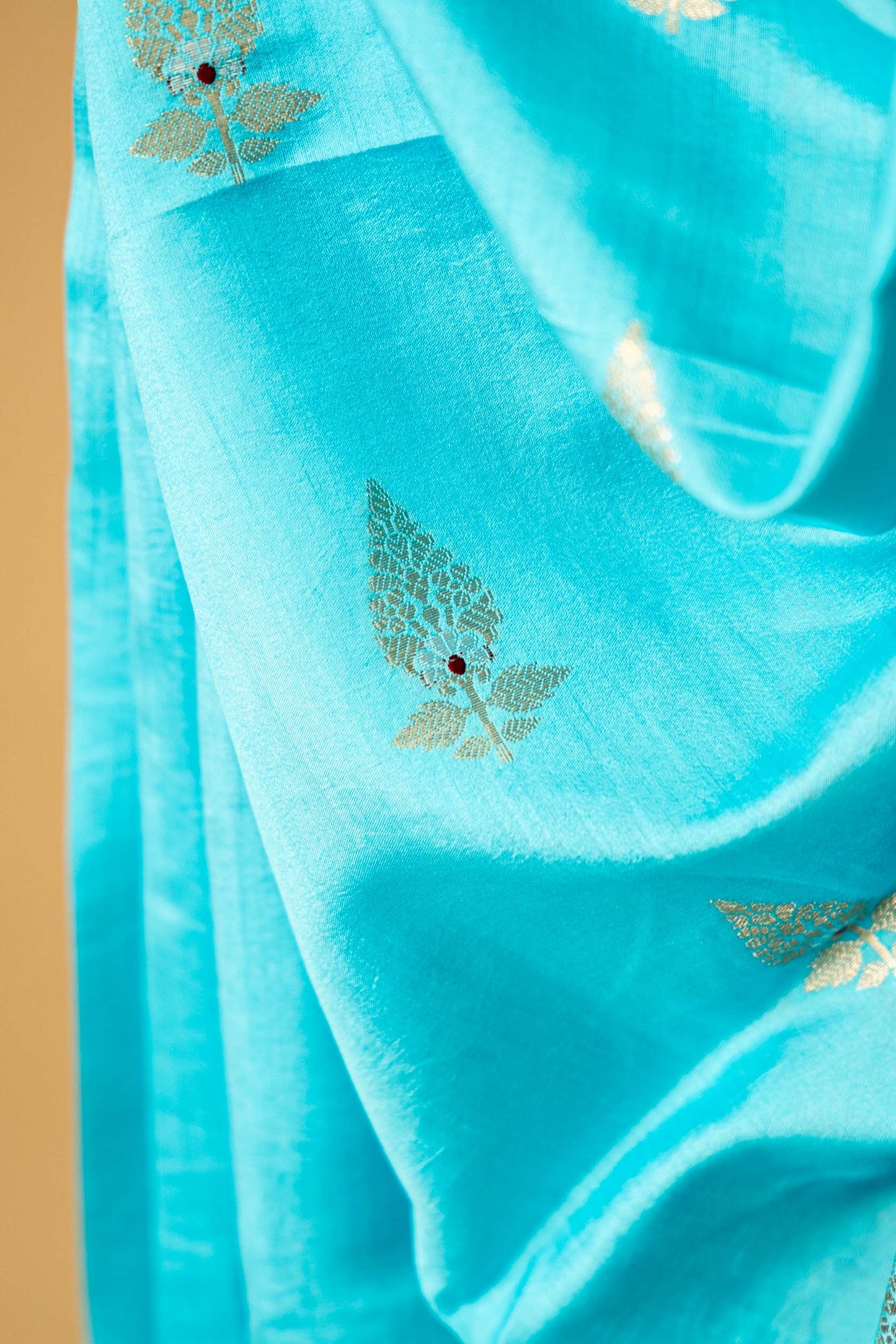 Light Feroza Banarsi Cotton Silk Saree – Leaf Motif with Border