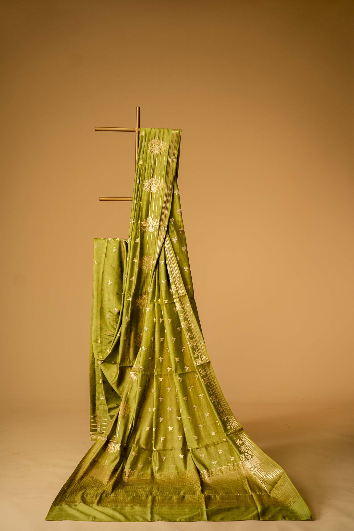 Mehandi Green Banarsi Cotton Silk Saree – Geometrical Motifs