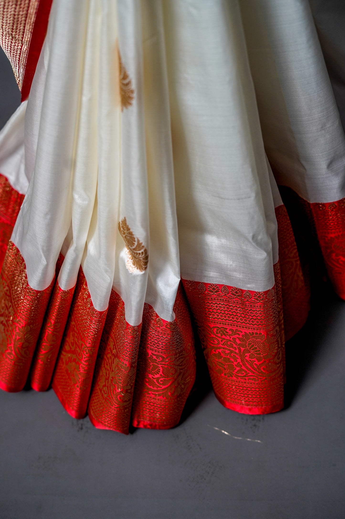 Katan Banarsi (White base with brownish )