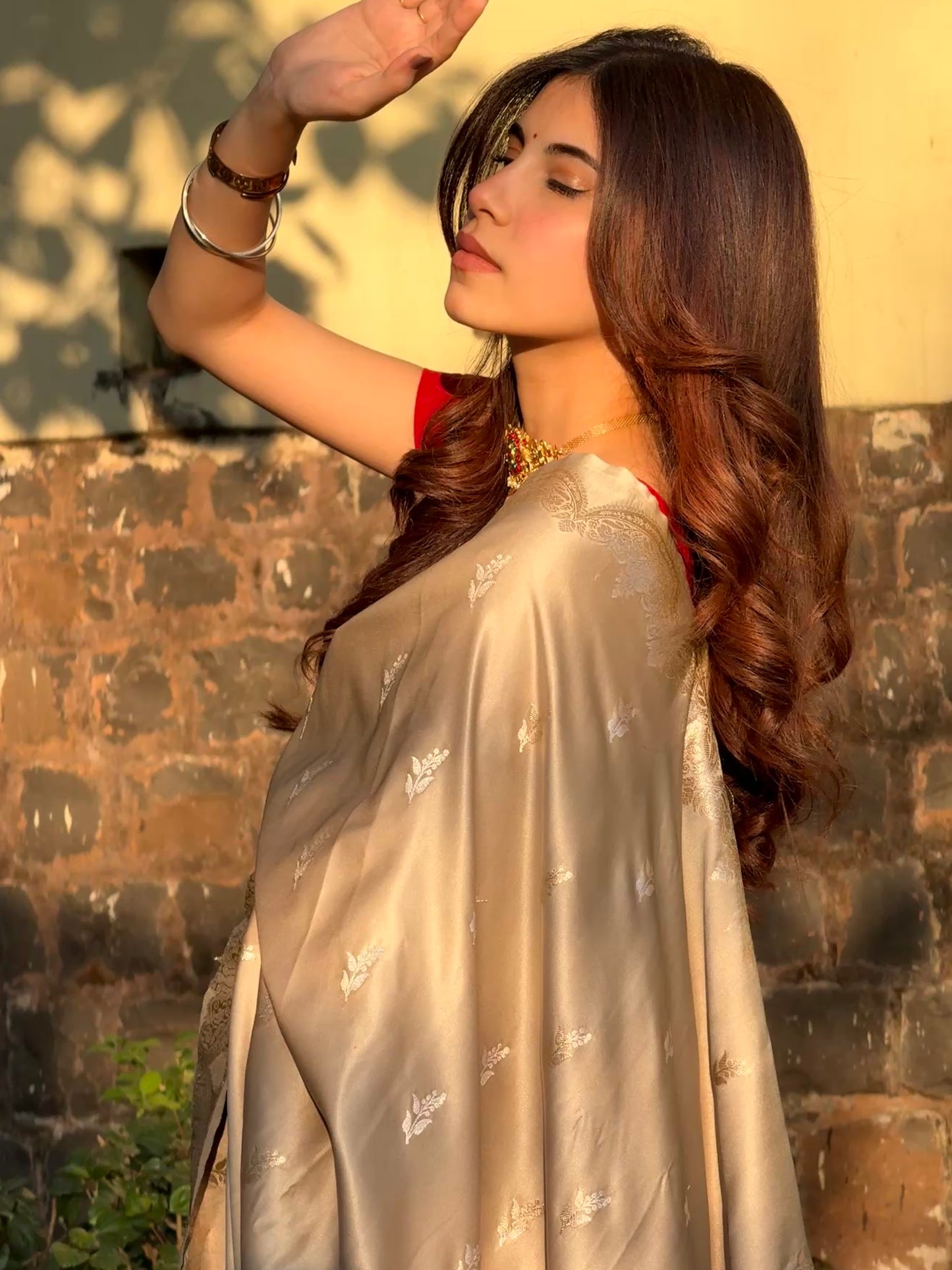 Mashru Silk Festive Saree – Beige & Golden Zari Border - Atulyakarigari