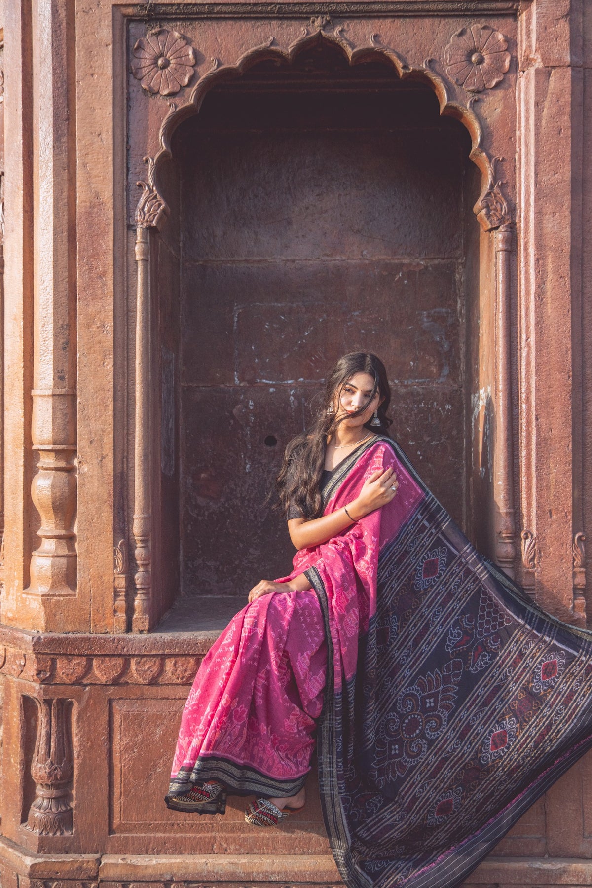 Maroon Sambalpuri Cotton Handloom Saree with Elephant & Temple Motifs | Atulyakarigari