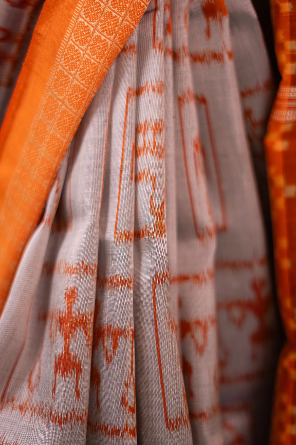 Grey Mustard Elephant Motif Khandua Silk Saree - image 8