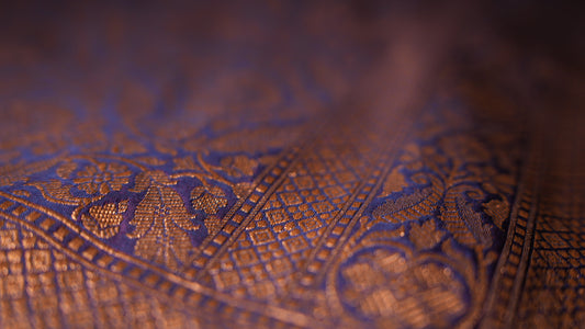 How to Identify Pure Silk in Handloom Sarees