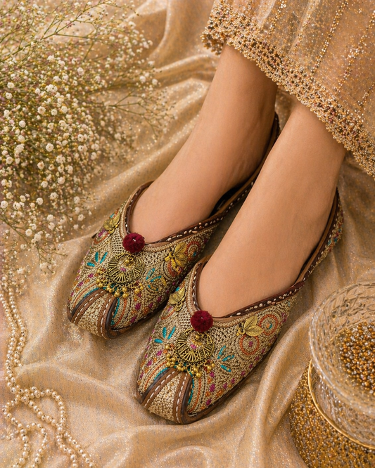 Antique Gold Zardozi Tassel Juttis