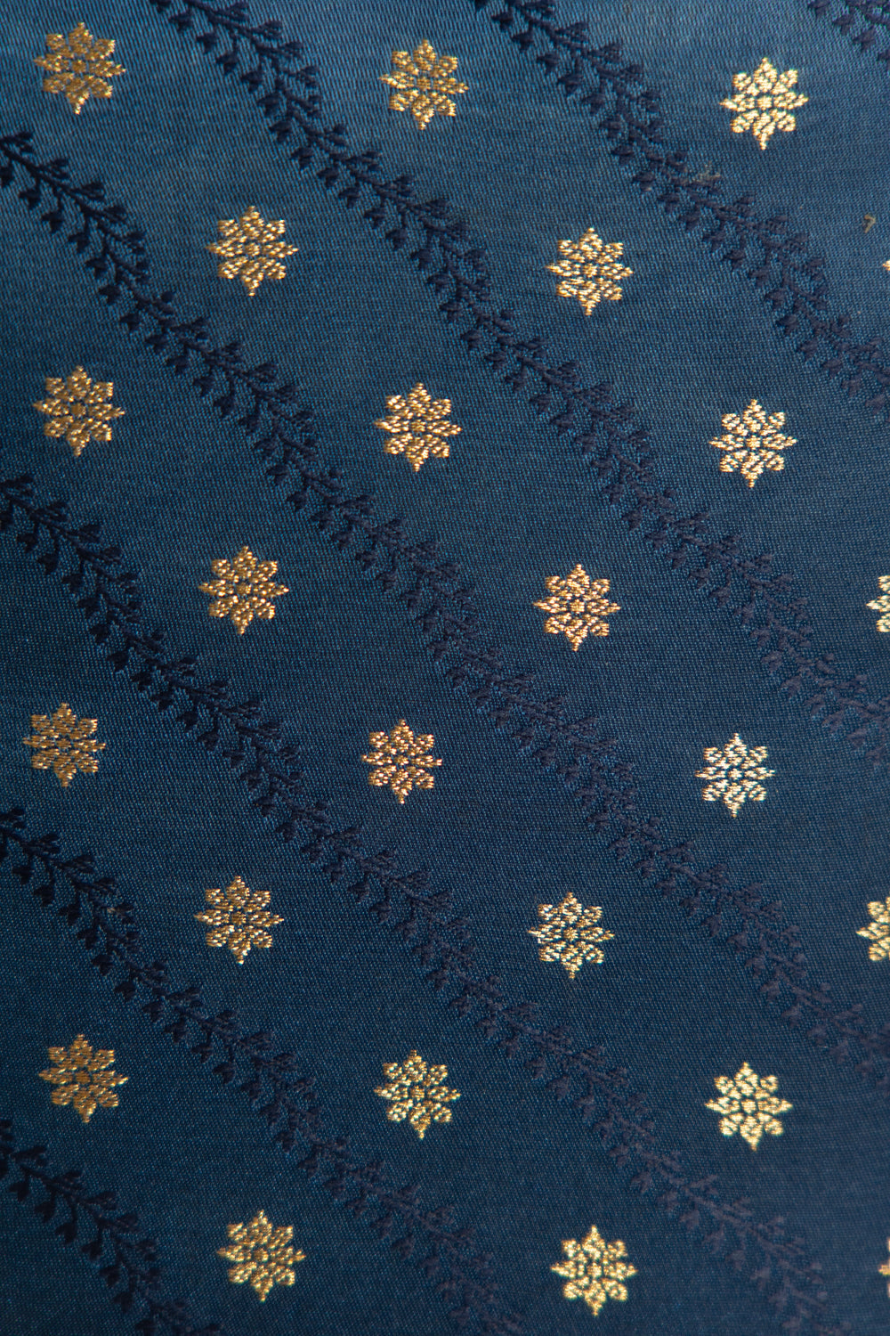 Dark Teal Vine Motif Banarasi Brocade Clutch Bag - view 2