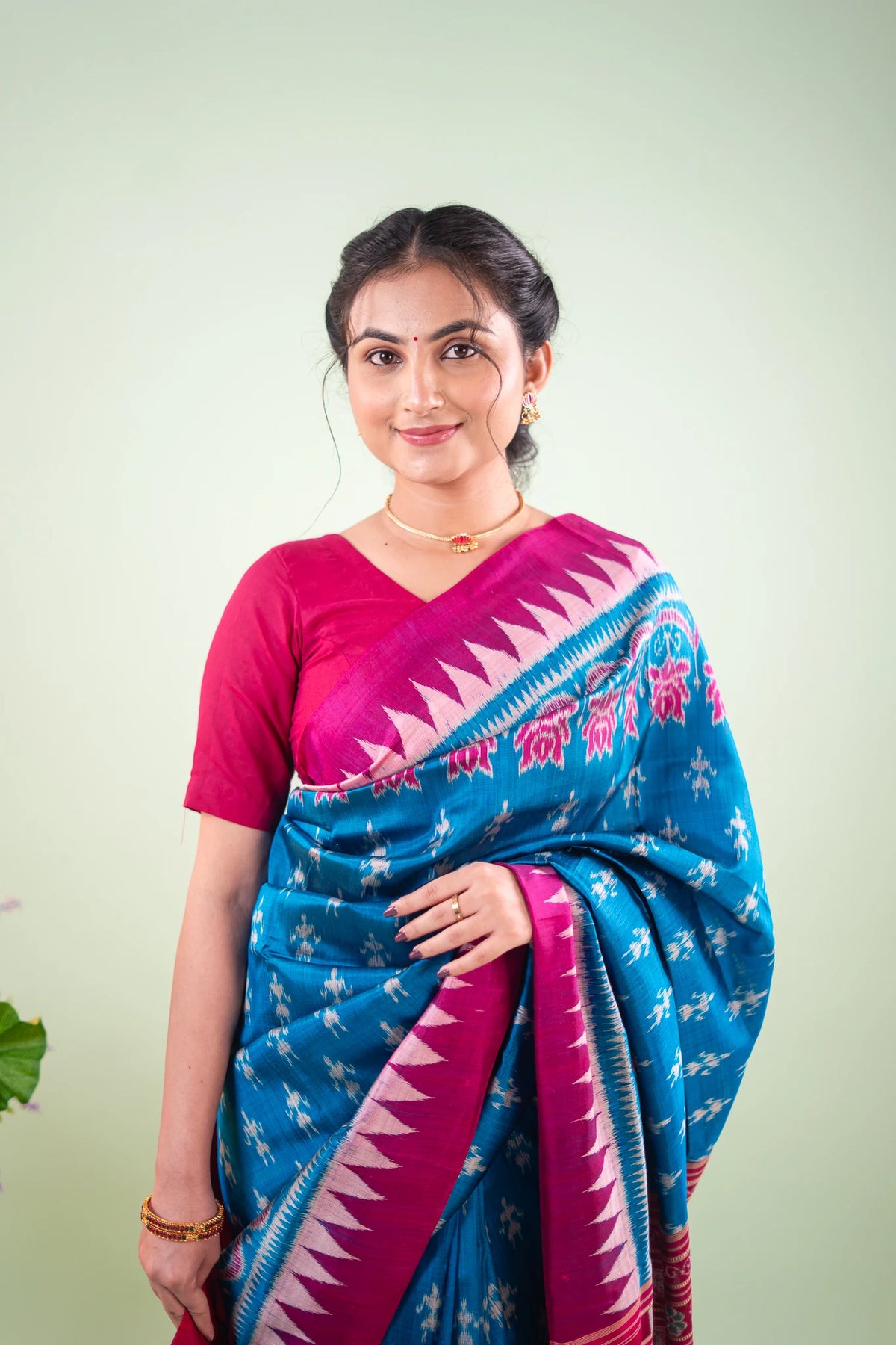 Teal Blue Pasapalli Check Khandua Silk Saree