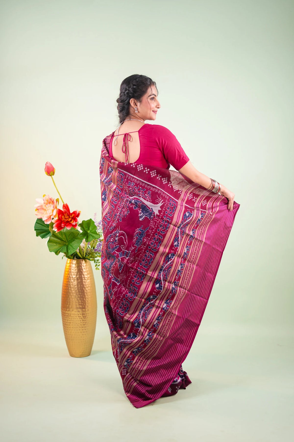 Magenta & Purple Shankha Motif Khandua Silk Saree | Atulya Karigari