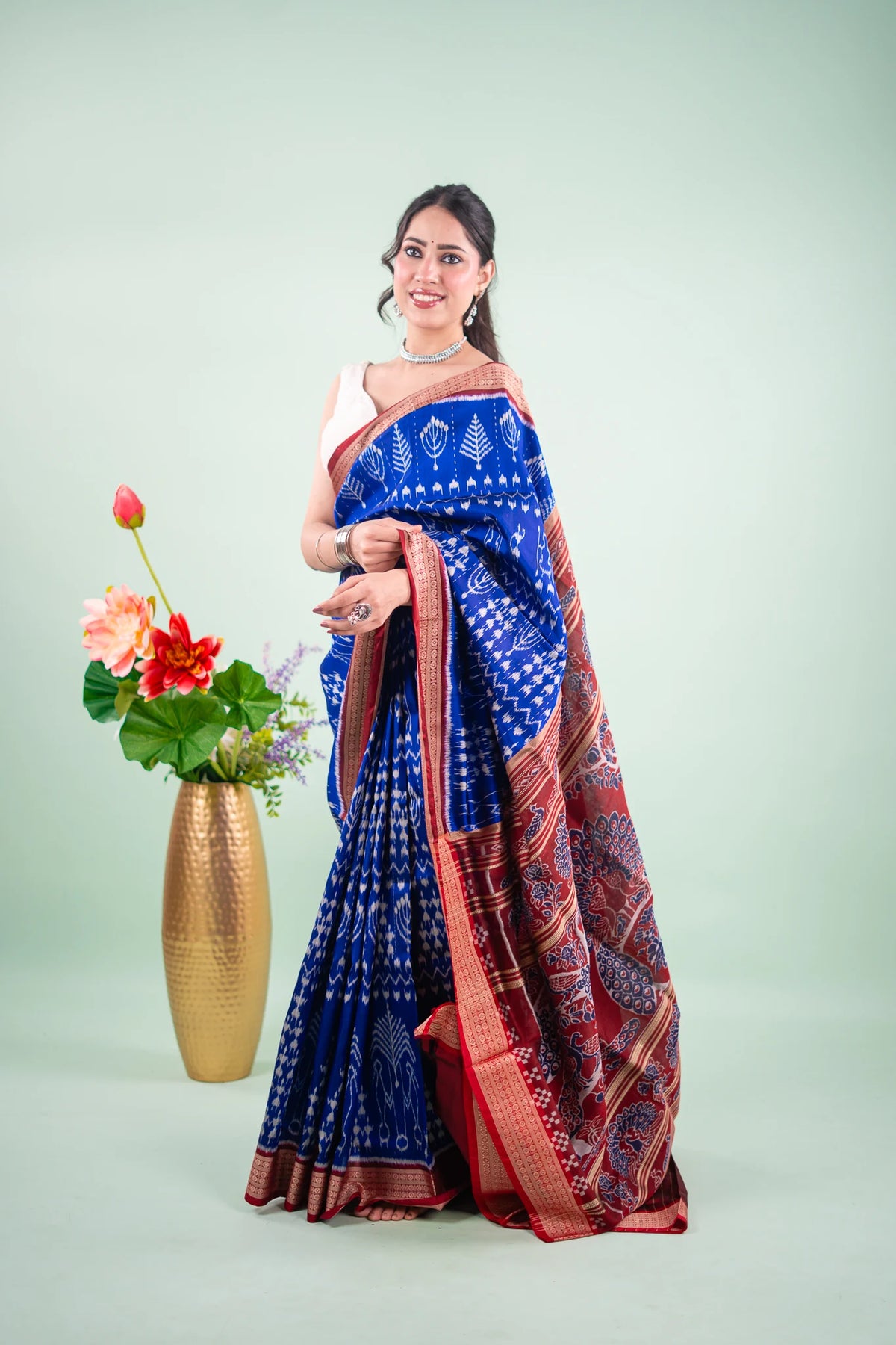 Royal Blue & Maroon Tree Motif Khandua Silk Saree | Atulya Karigari