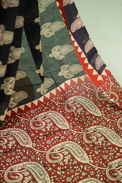 Black Beige Paisley Temple Mulmul Cotton Saree