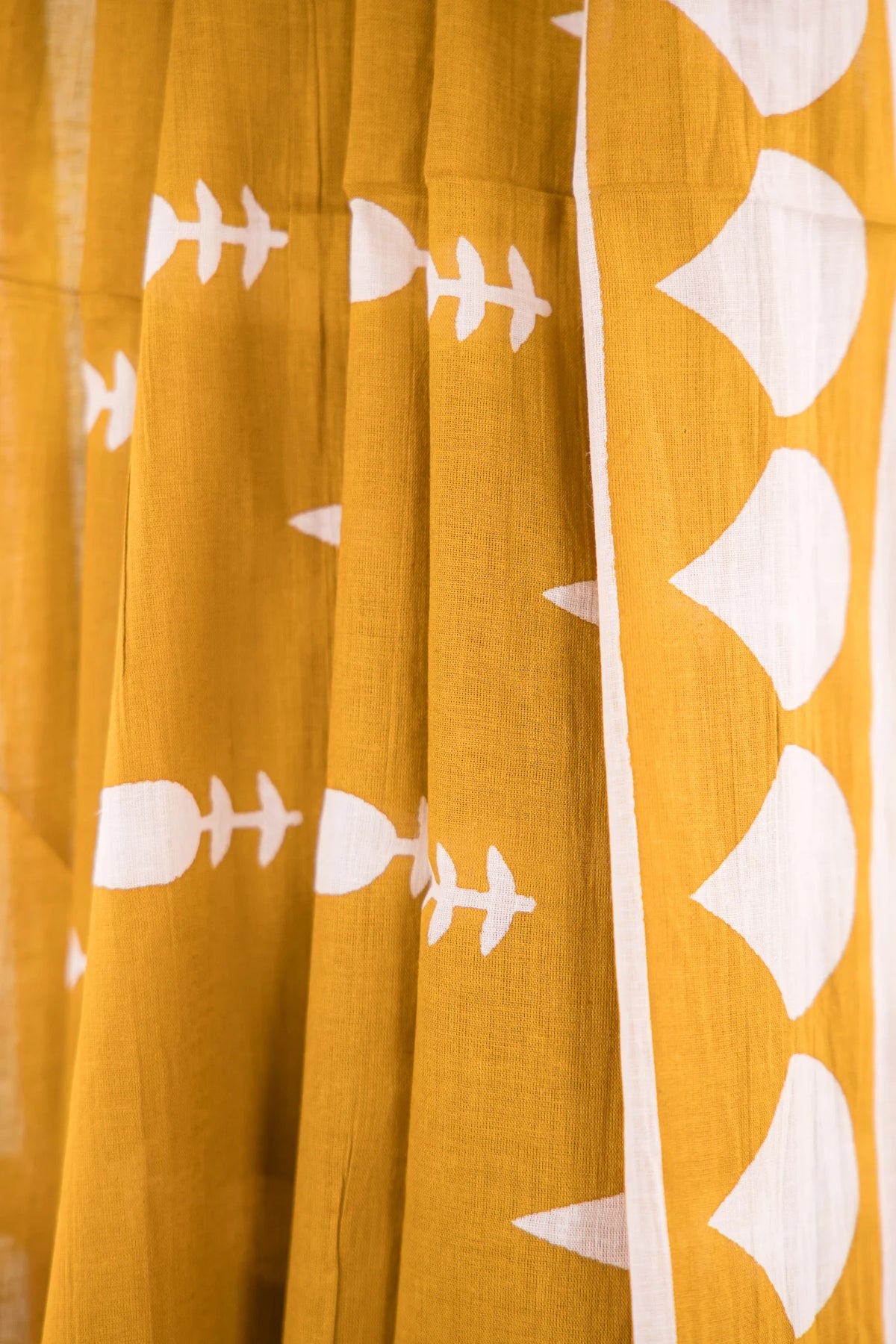 Olive Green Leaf Bud Mul Mul Cotton Saree