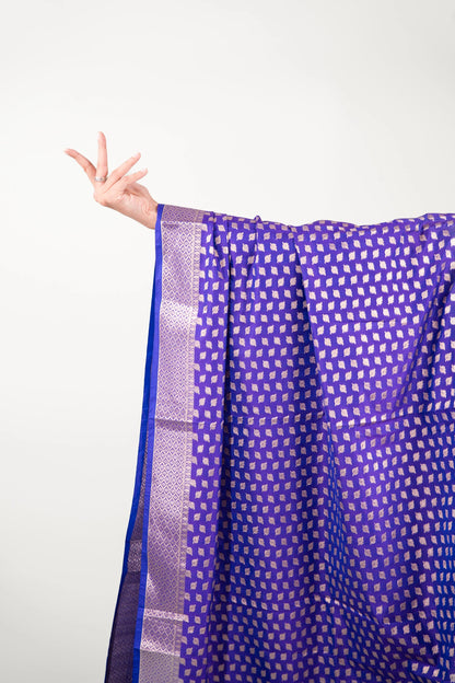 Royal Indigo Leaf Motif Banarasi Dupatta
