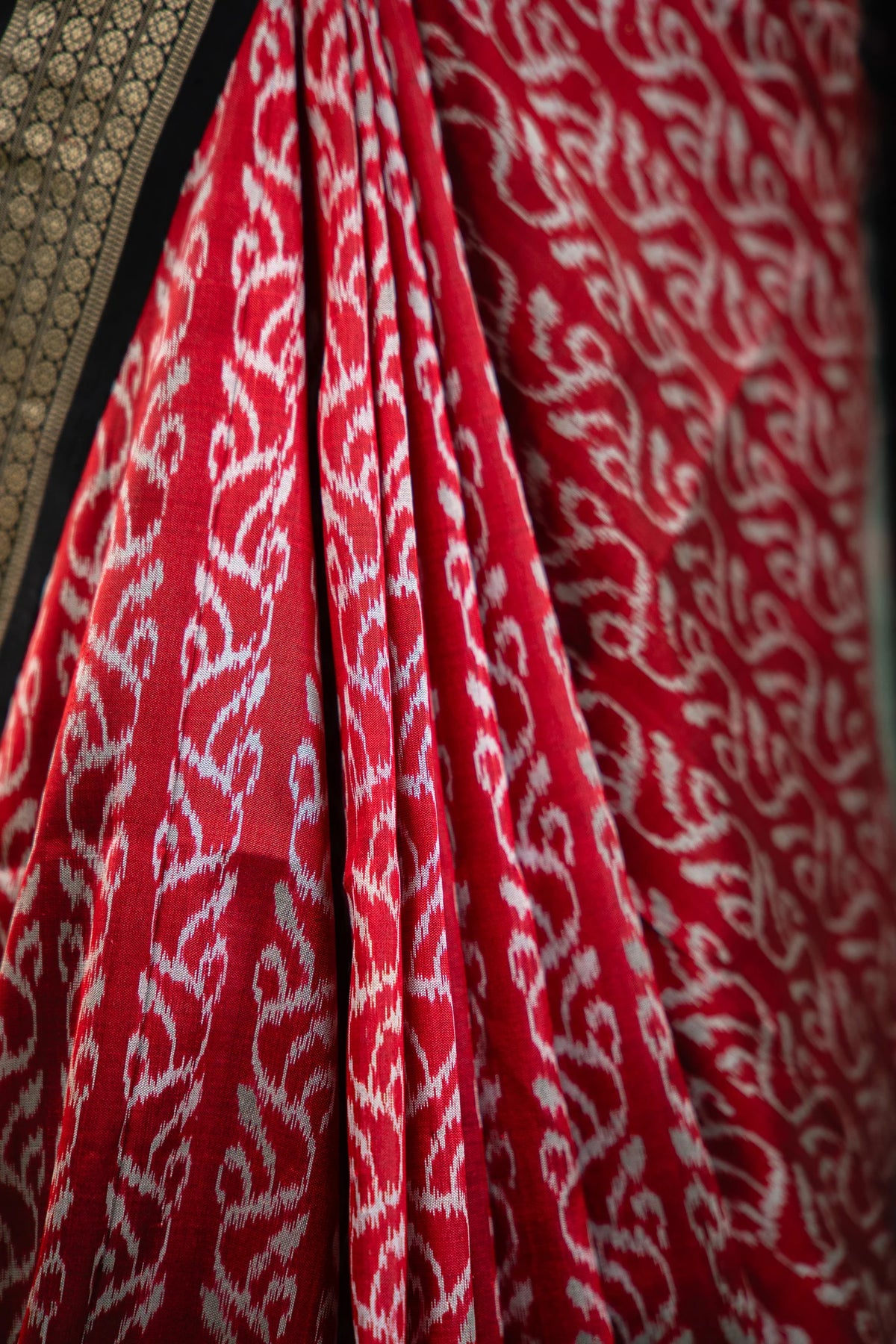 Crimson Black Pasapalli Khandua Silk Saree
