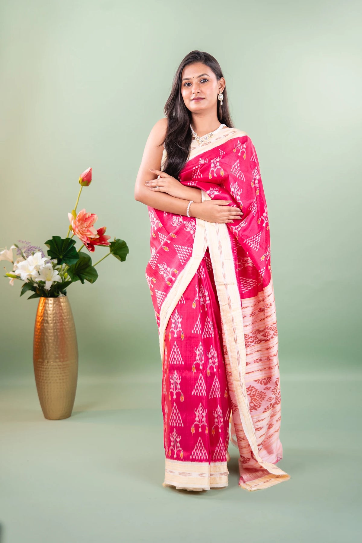 Magenta Off-White Floral Tree Khandua Silk Saree