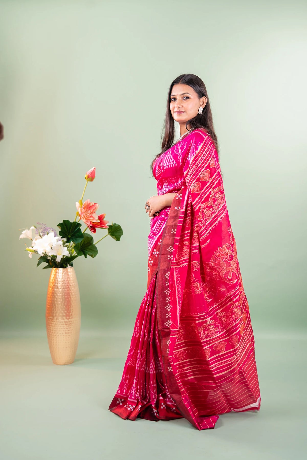 Magenta Maroon Triangle Ikat Khandua Silk Saree