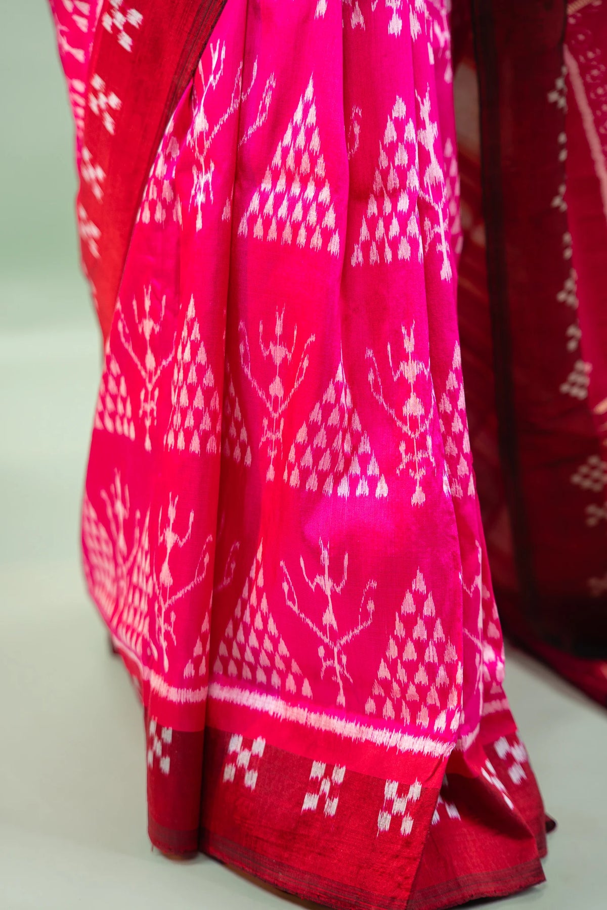 Magenta Maroon Triangle Ikat Khandua Silk Saree