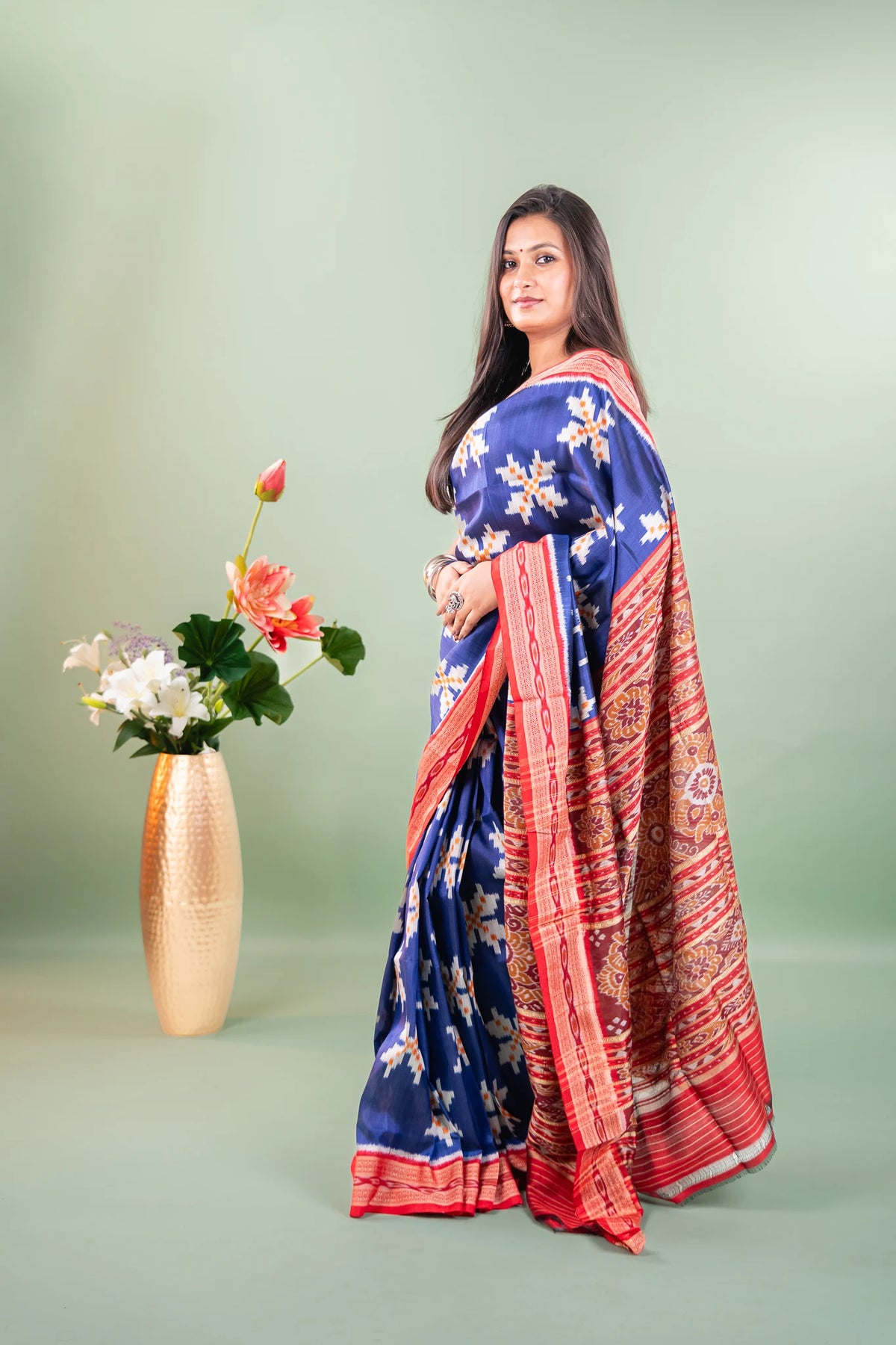 Mustard Magenta Lotus Ikat Khandua Silk Saree