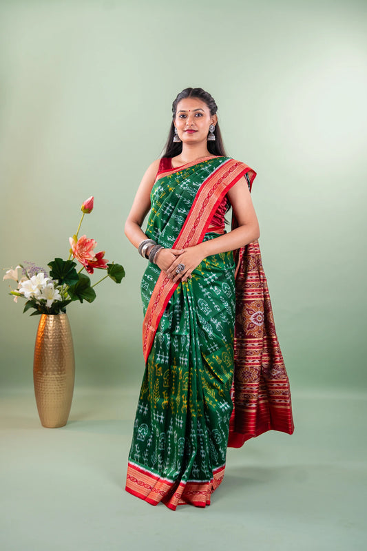 Emerald Green Conch Motif Khandua Silk Saree