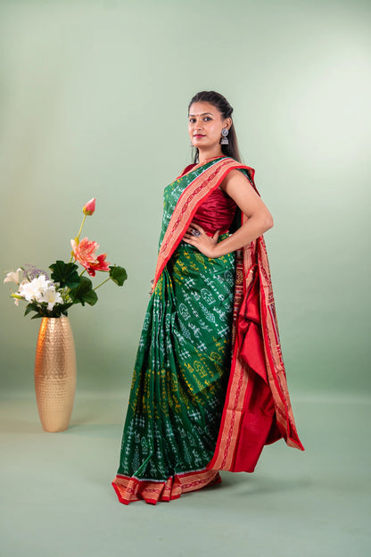 Emerald Green Conch Motif Khandua Silk Saree