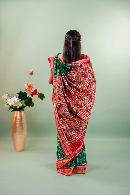 Emerald Green Conch Motif Khandua Silk Saree