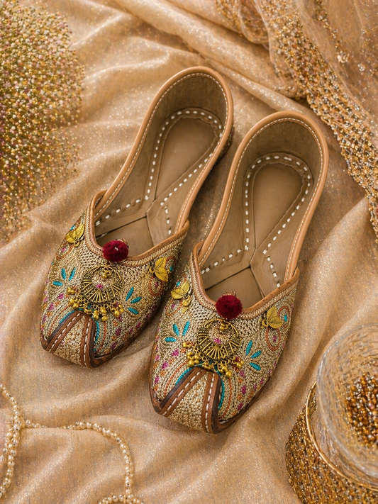 Antique Gold Zardozi Tassel Juttis