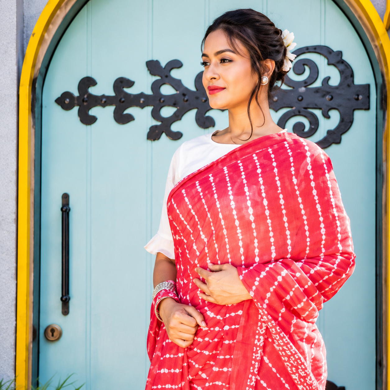 Vibrant Magenta Pink Lucknowi Chikankari & Bandhani Fusion Saree
