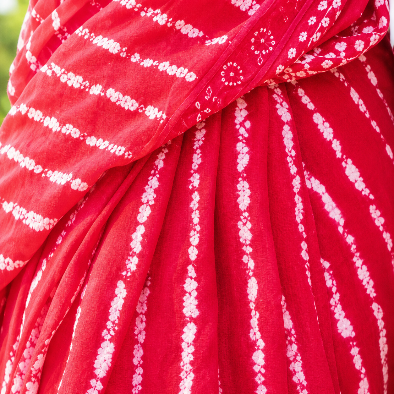 Vibrant Magenta Pink Lucknowi Chikankari & Bandhani Fusion Saree