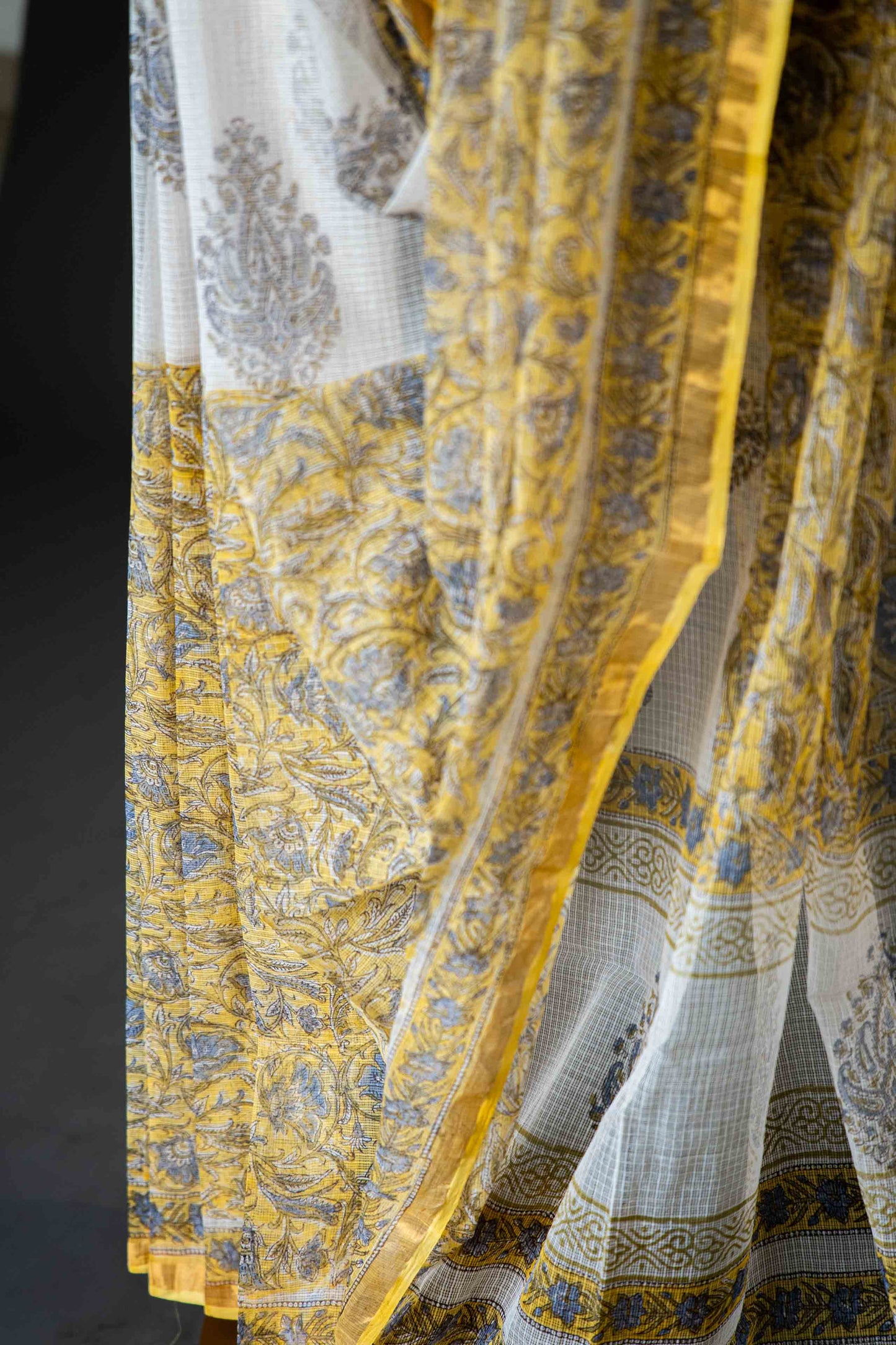Bagru Kota Doria Saree – Light Yellow & White Block Print, Pure Cotton