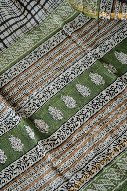 Bagru Kota Doria Saree – White & Black Handloom Block Print, Pure Cotton