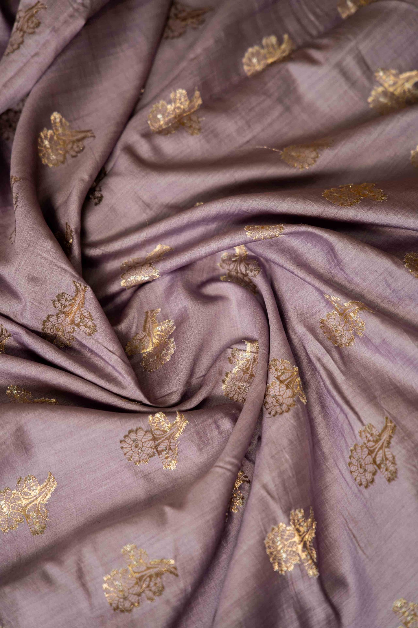 Mauve Banarsi Cotton Silk Saree – Floral Motifs with Border