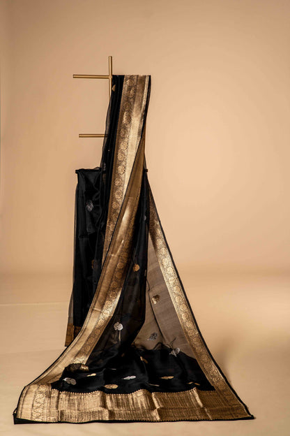 Pure light weighted Kora Silk with flower motif