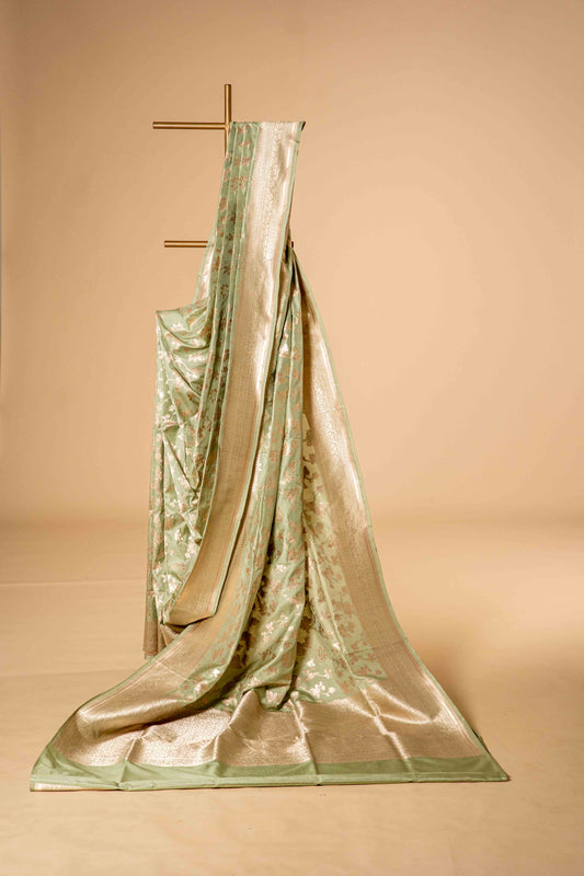 Pure Katan Banarsi Silk with floral bel work