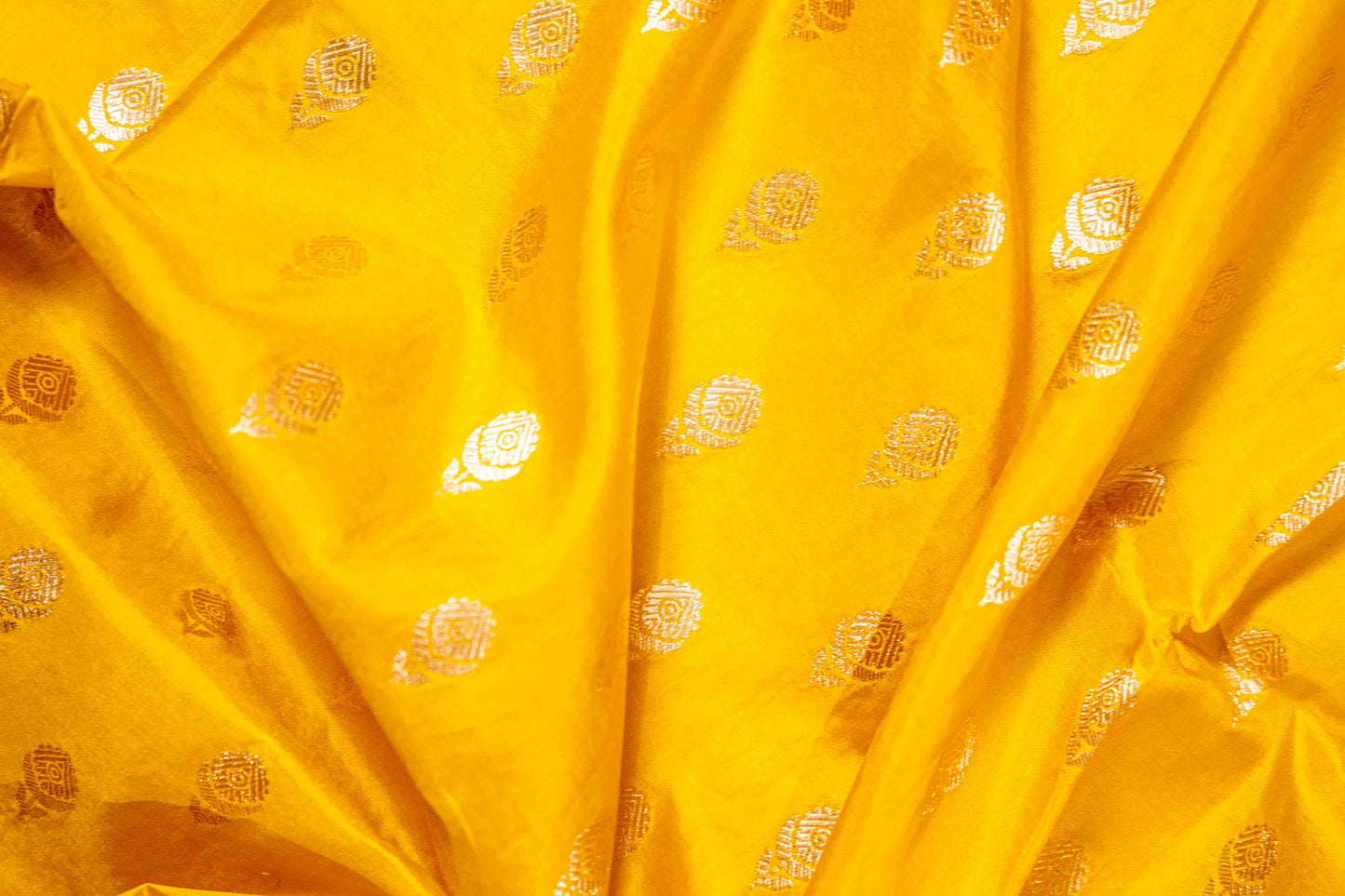 Pure Katan Banarasi Silk Saree With Small Motif - Atulyakarigari