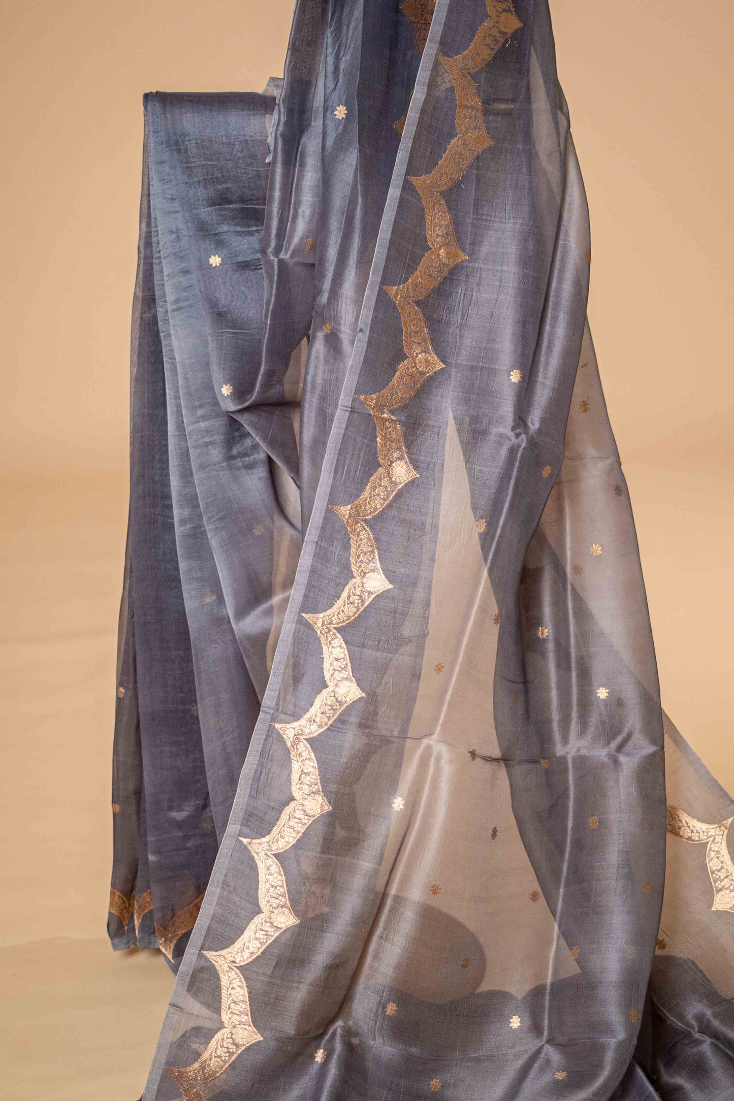 Pure Kora Silk Saree With Small Booti (all over the Saree) - Atulyakarigari