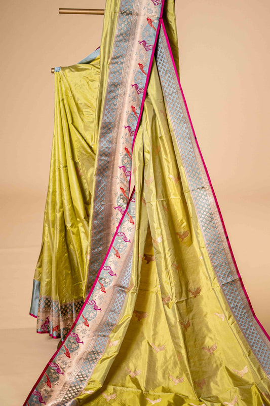 Pure Katan Banarasi Saree with Bird Motif - Atulyakarigari