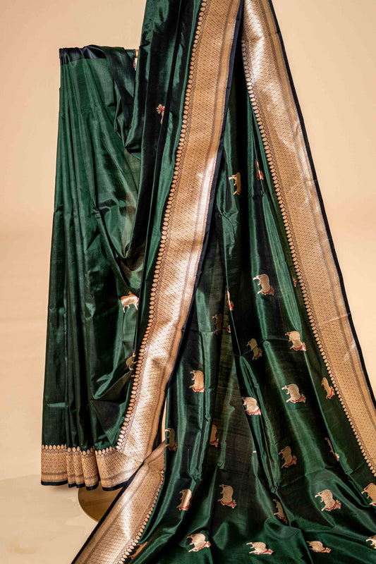 Pure Katan banarasi Saree with traditional border - Atulyakarigari