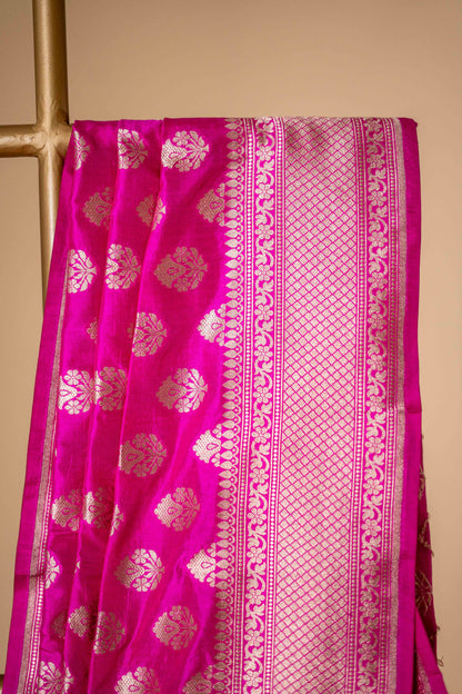 Pure Katan Banarsi With Small Motif