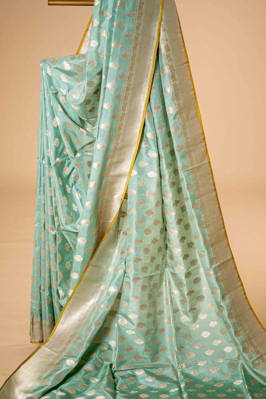Pure Katan BanarasiSaree With Traditional Motif - Atulyakarigari