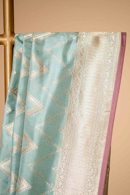 Pure Katan Banarsi With Mountain Zari Work