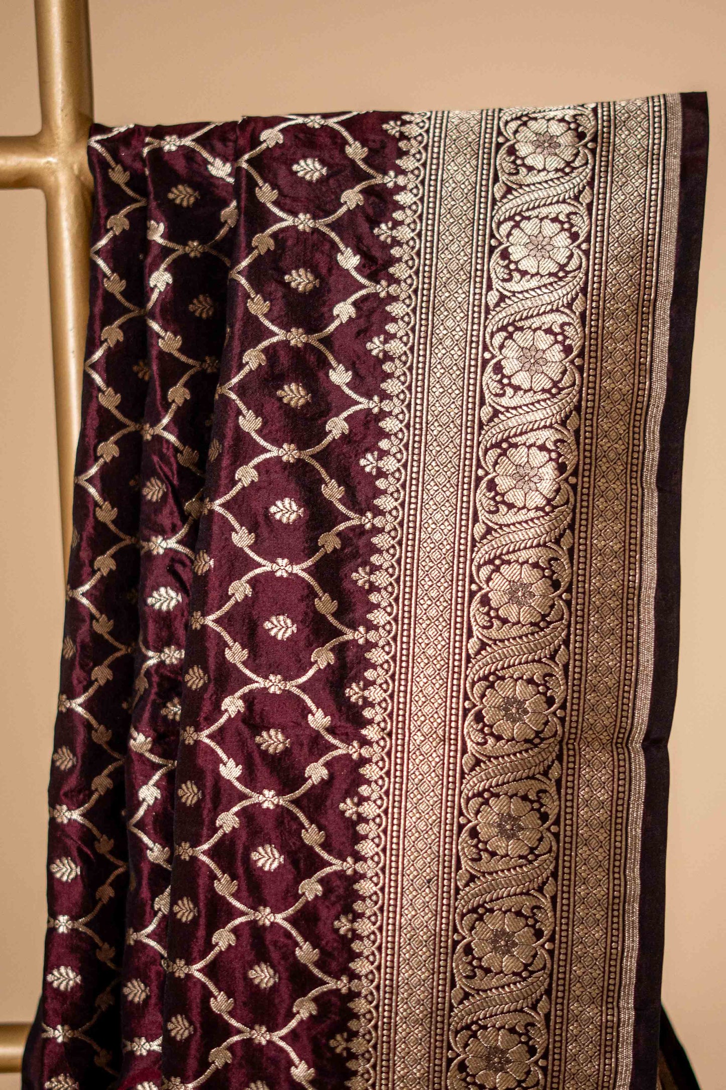 Pure Katan Banarsi With Zari Design