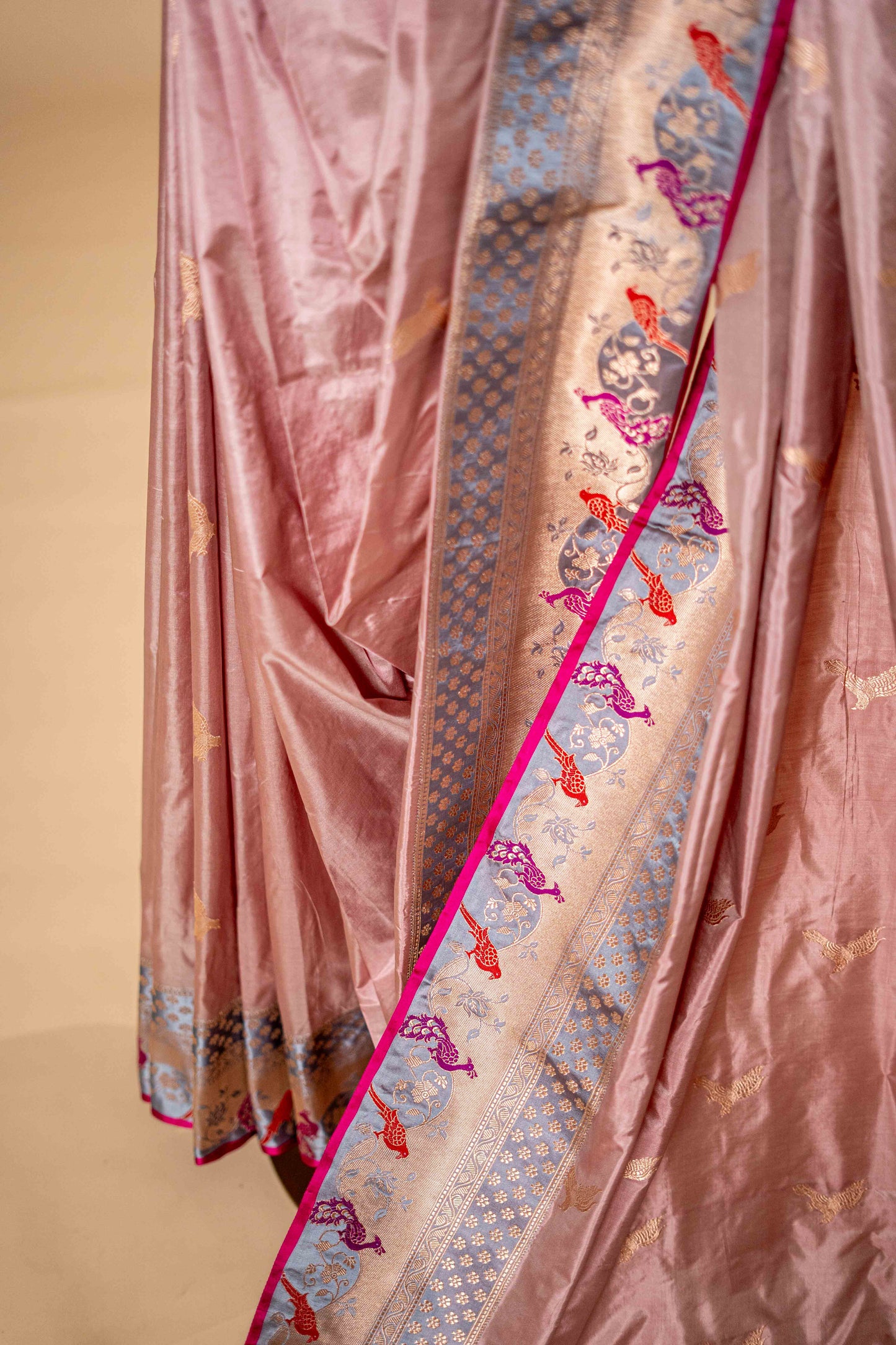 Pure Katan banarsi with traditional border