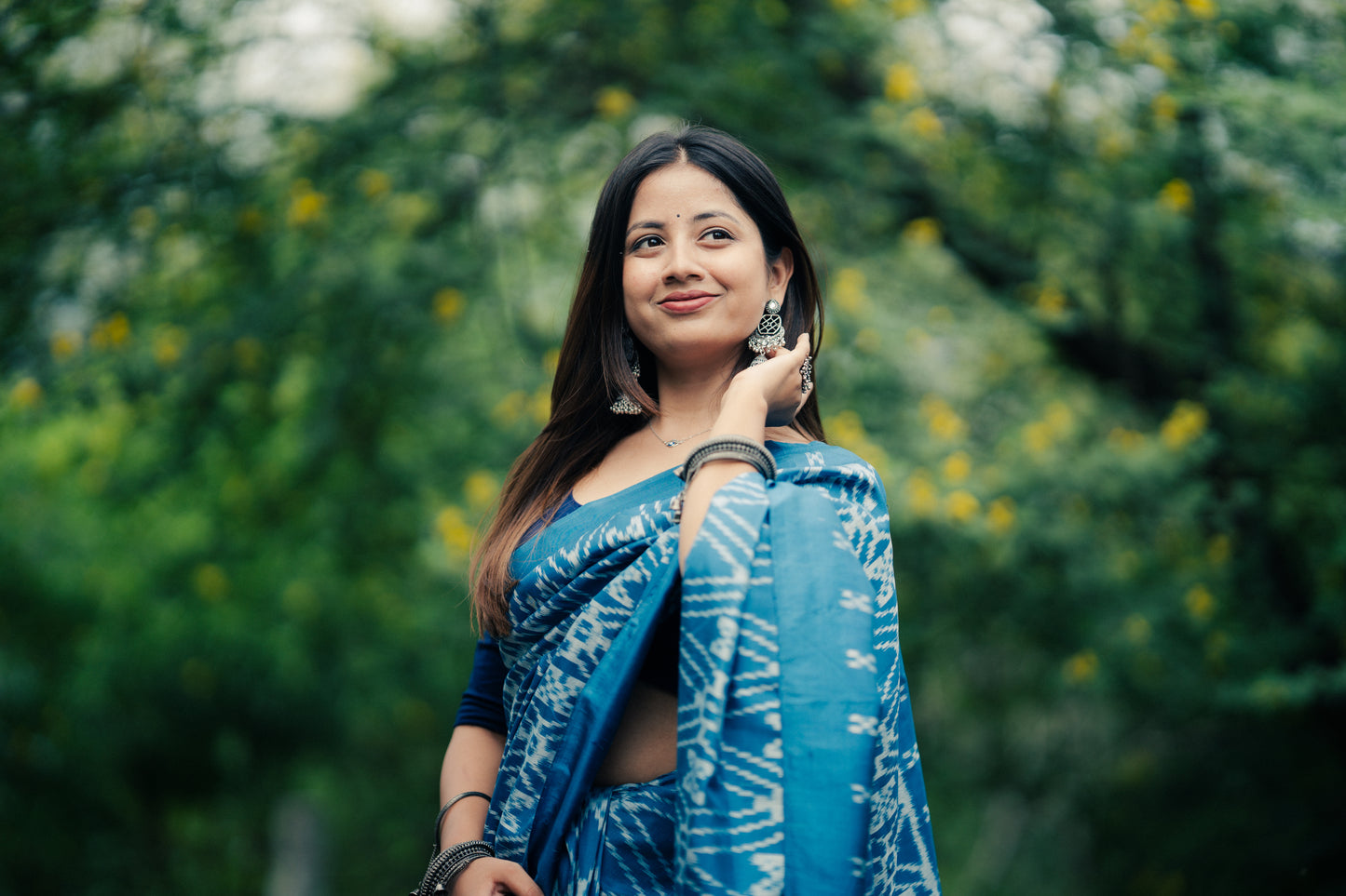 Ocean Blue Khandua Silk Saree with Diamond Ikat Grid | Odisha Handloom