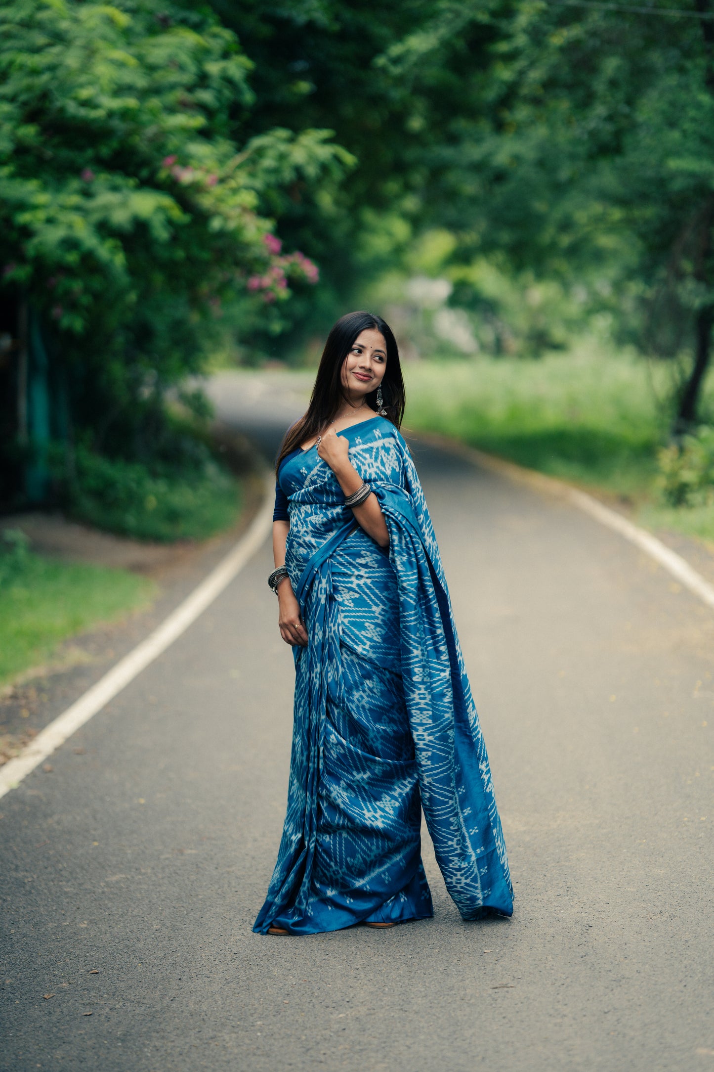 Ocean Blue Khandua Silk Saree with Diamond Ikat Grid | Odisha Handloom