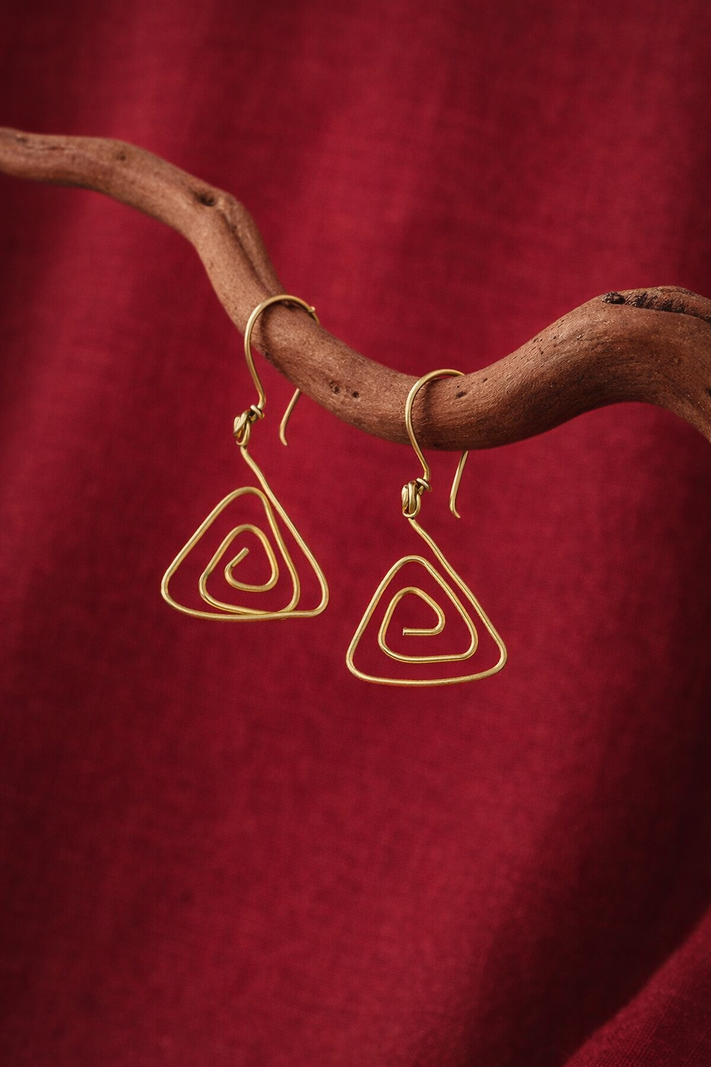 Brass earring for womens