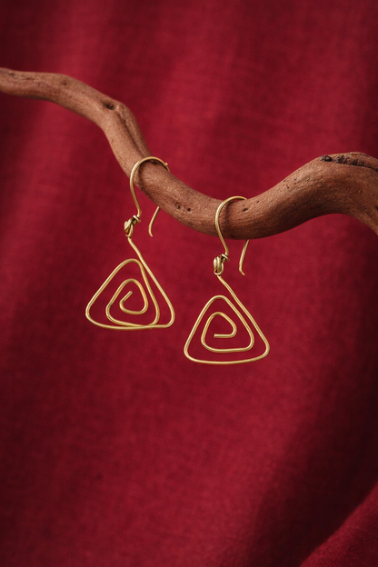 Brass earring for womens